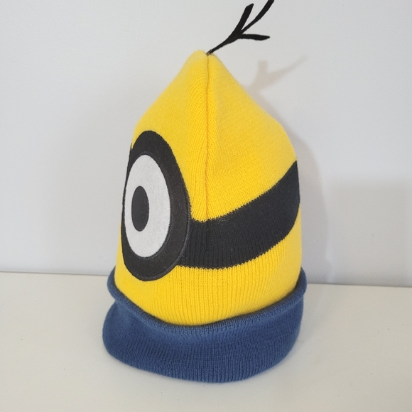 UNIVERSAL STUDIO Despicable Me Minion Knit Beanie - Picture 3 of 9